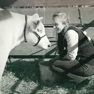 Meet your Posher, Maddi